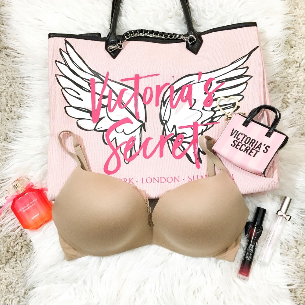 32DD Victoria Secret Bra